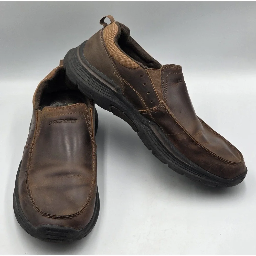 Skechers relaxed fit